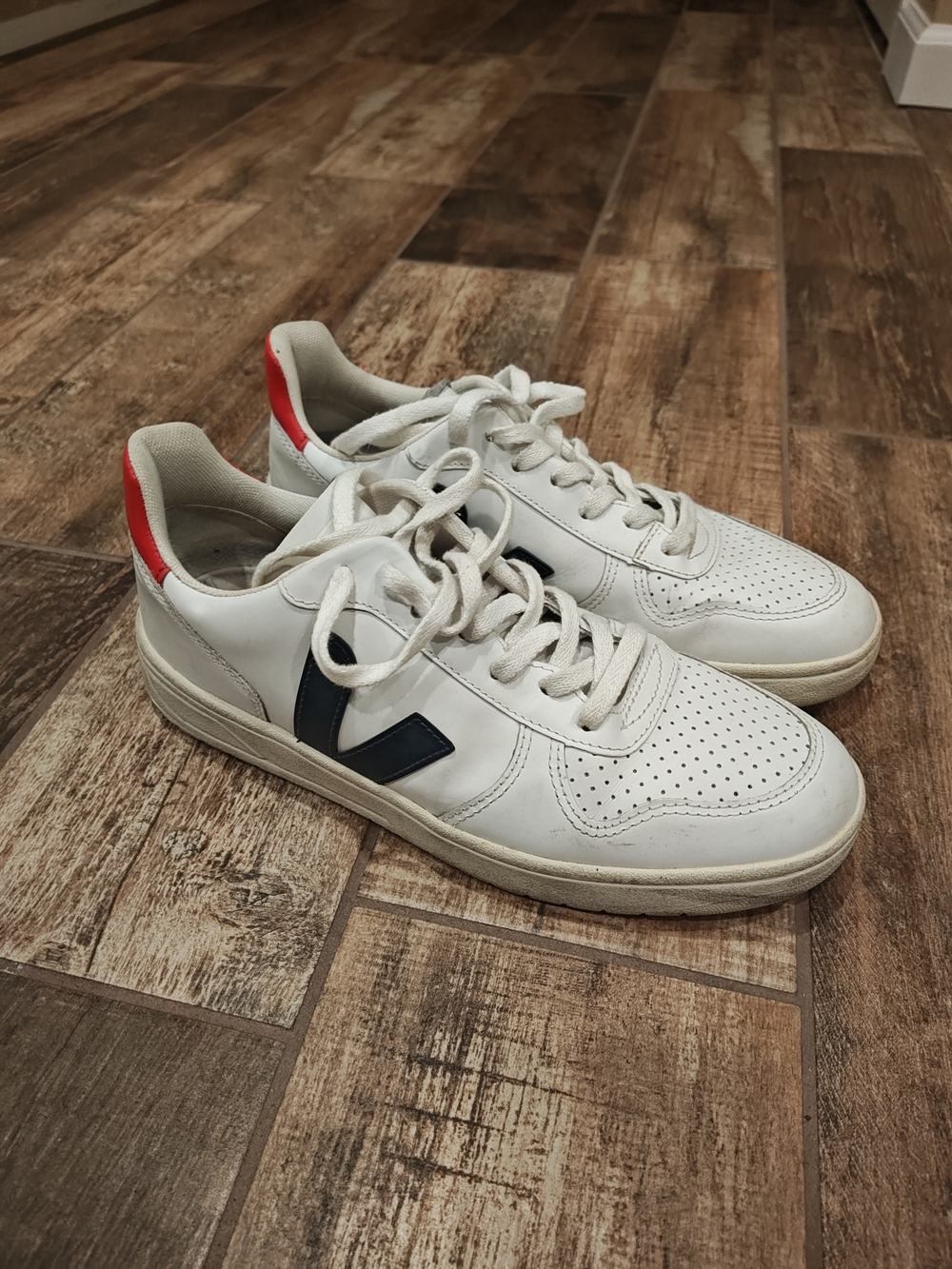 Women's Veja V-10 Leather Sneakers - White with Navy V and Red Heel Size 10